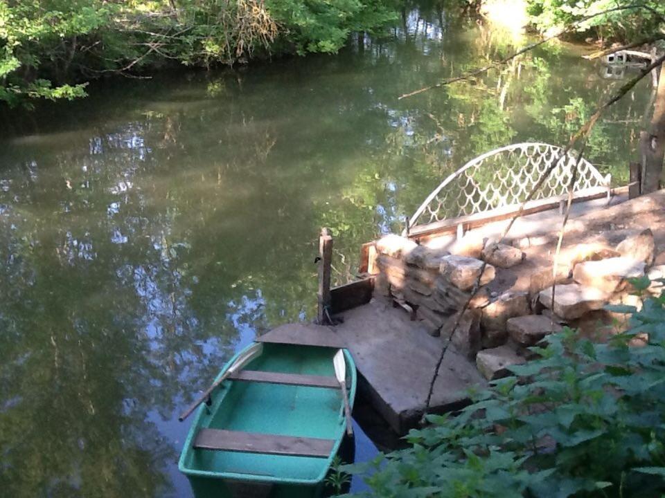 شقة En Bord De Riviere Casseneuil المظهر الخارجي الصورة